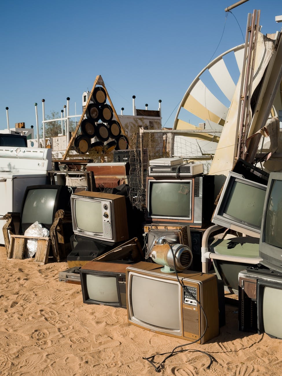 Innovative Solutions for Reducing E-waste